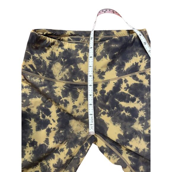 VARLEY Let's Go High-Rise Legging Flaxen Tie Dye Cropped Women's Size LARGE - Picture 6 of 10